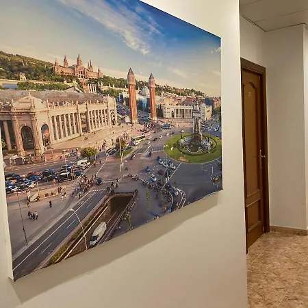 هوستال أورليانز بيت ضيافة