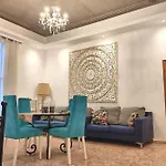 Guest house Orleans Barcelona