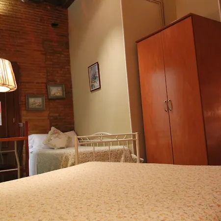 Orleans Affittacamere 2*