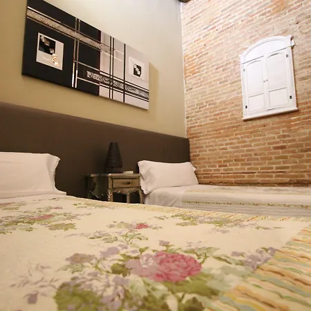 Orleans Affittacamere 2*