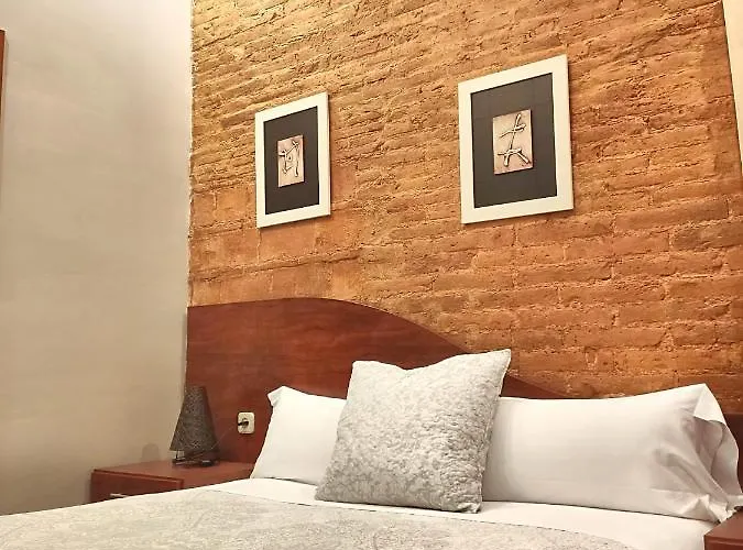 בית הארחה Orleans ברצלונה